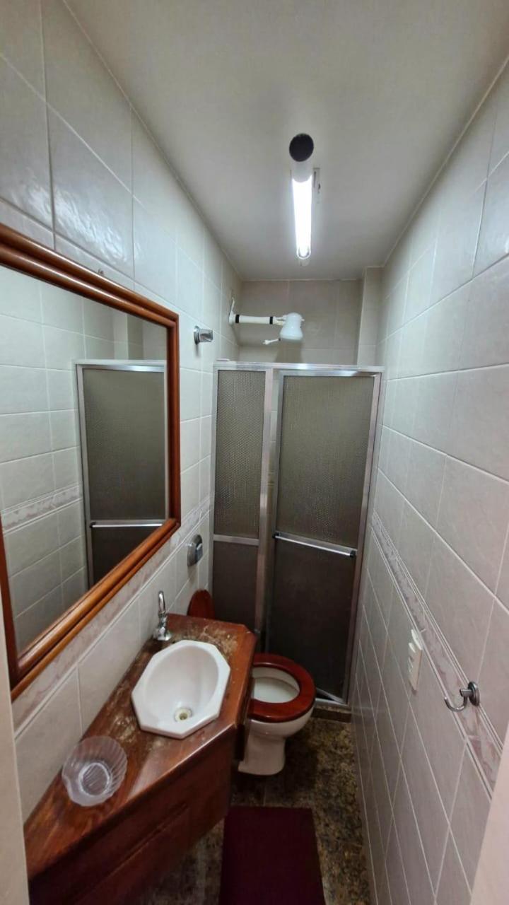 Localizacao Imbativel! A 98M Da Praia Do Forte Com Conforto, Ar-Condicionado E Estacionamento! 卡波布里奥 外观 照片