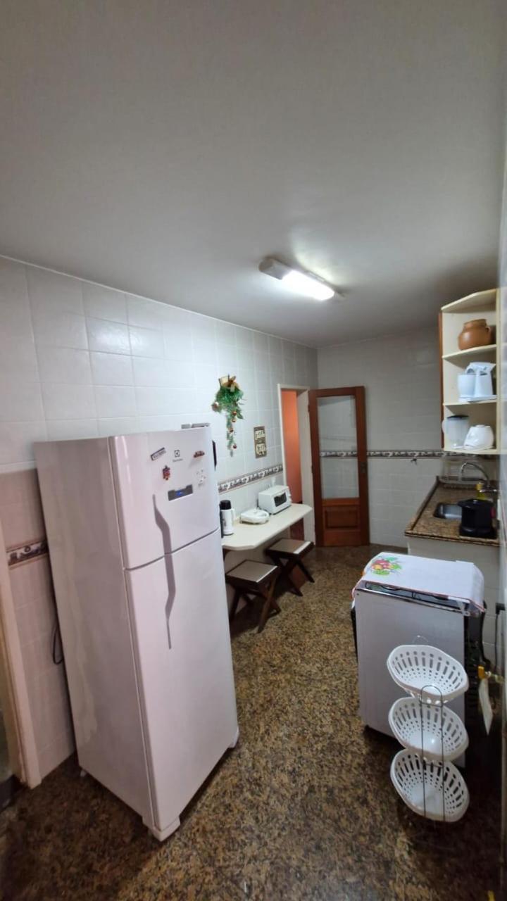 Localizacao Imbativel! A 98M Da Praia Do Forte Com Conforto, Ar-Condicionado E Estacionamento! 卡波布里奥 外观 照片