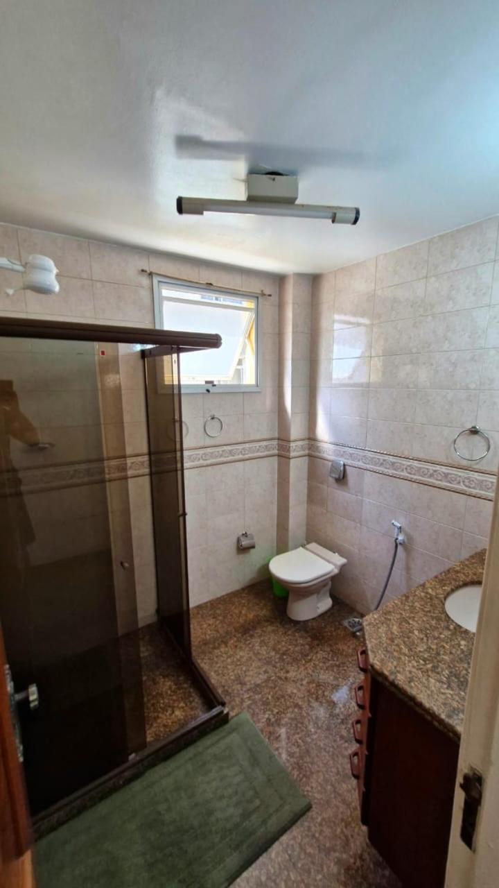 Localizacao Imbativel! A 98M Da Praia Do Forte Com Conforto, Ar-Condicionado E Estacionamento! 卡波布里奥 外观 照片