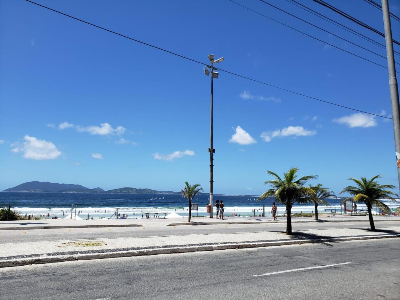 Localizacao Imbativel! A 98M Da Praia Do Forte Com Conforto, Ar-Condicionado E Estacionamento! 卡波布里奥 外观 照片